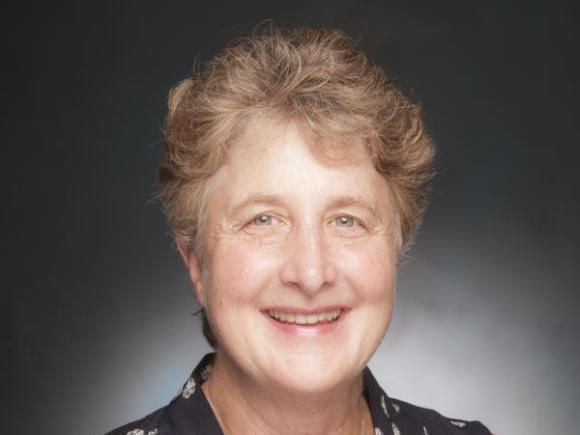 Joan kuhnly